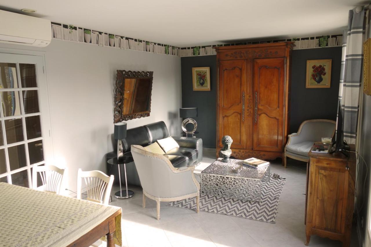 Bel Appartement Avec Grande Terrasse Sud Vaison-la-Romaine Bagian luar foto